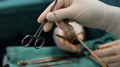 Photo of ملتان میں غلط سرجری کے باعث 11 مریض بینائی سے محروم