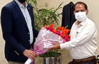 Photo of کمشنر ملتان نے کورونا کو شکست دے دی