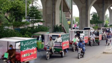 Photo of شہرمیں چلتی پھرتی سستی دکانوں کی مانگ بڑھ گئی،