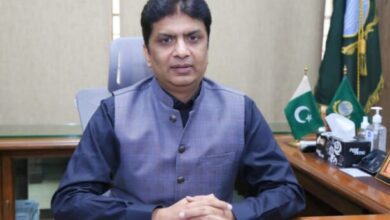 Photo of بے ہنگم اور غیر قانونی بل بورڈز کے خلاف کریک ڈاؤن کا آغاز