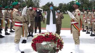 Photo of وزیر اعظم عمران خان کا آئی ایس آئی سیکریٹریٹ کا دورہ