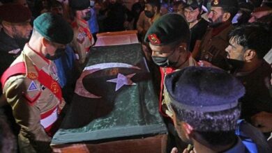 Photo of الوداع محسن پاکستان! قومی ہیرو ڈاکٹر عبدالقدیر خان سپرد خاک