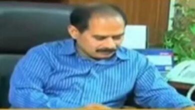 Photo of فرائض سے غفلت برتنے، ترقیاتی کاموں میں سست روی: سپریٹنڈنٹ انجینئرنگ پی ایچ ای بہاولپور  کی جواب طلبی