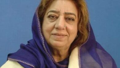 Photo of نامورناول نگار،ڈرامہ نگار اورسابق رکن پنجاب اسمبلی بشریٰ رحمن  انتقال کرگئیں