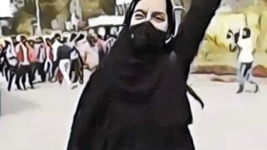 Photo of نعرہ تکبیر ۔۔۔۔اللہ اکبر ۔۔۔۔ ٹاپ ٹرینڈ بن گیا ، کالج میں انتہا پسند جتھے کے سامنے ڈٹ جانیوالی طالبہ کیلئے انعام کا اعلان