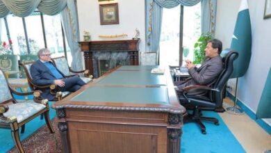 Photo of بل گیٹس کا این سی او سی کا دورہ، کورونا کے خلاف پاکستان کی کامیابیوں کی تعریف