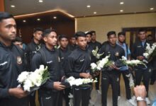 Photo of بنگلہ دیش کی انڈر 19 ٹیم کی ملتان آمد پھول نچھاور