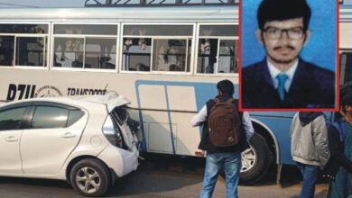 Photo of زکریا یونیورسٹی کی بس بے قابو ہوکر طلباء پر چڑھ گئی ، ایک جاں بحق، گاڑیاں تباہ