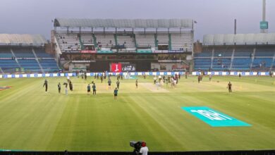 Photo of ملتان کرکٹ اسٹیڈیم میں پی ایس ایل کا میلہ شروع، تمام تر تیاریاں مکمل ، کھلاڑیوں کا وارم اپ سیشن
