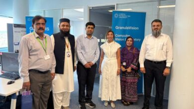 Photo of ڈاکٹر ملکہ رانی برطانیہ کا دورہ مکمل کرکے واپس پہنچ گئیں