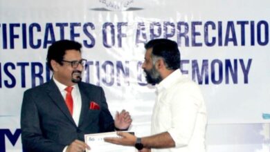 Photo of عمدہ کارکردگی : پراجیکٹ ڈائریکٹر مینٹینن زکریا یونیورسٹی سعود منیر کو خصوصی سرٹیفکٹ سے نوازا گیا
