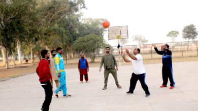 Photo of زکریا یونیورسٹی ملتان : آفیسرز کا سالانہ سپورٹس میلہ رنگا رنگ سرگرمیوں کے بعد اختتام پذیر