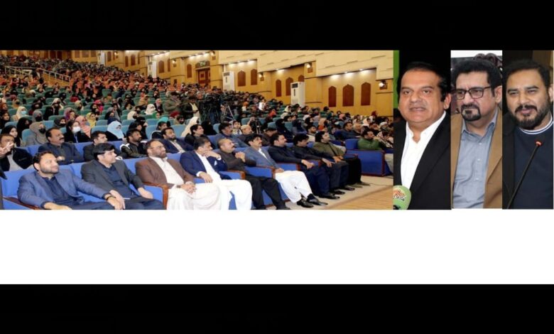 Photo of زکریا یونیورسٹی میں لیپ ٹاپ کی تقسیم کی تقریب کا انعقاد